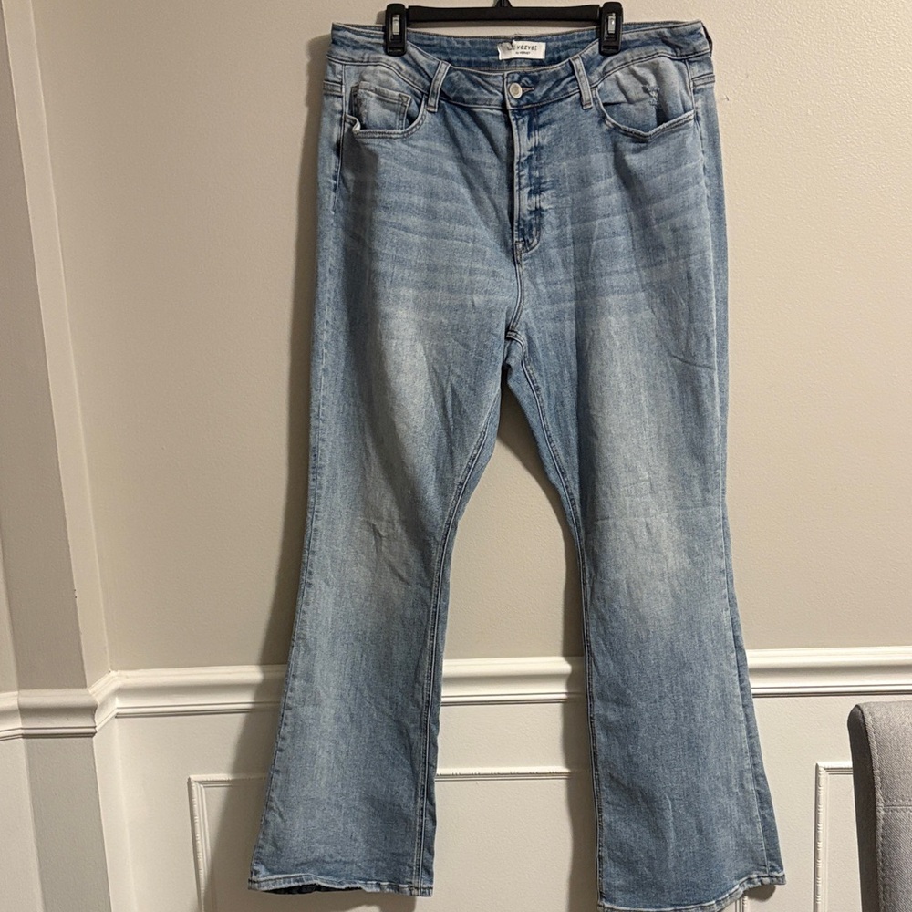 Lovervet By Vervet High Rise Light Blue Flare Jeans for Women Size 20